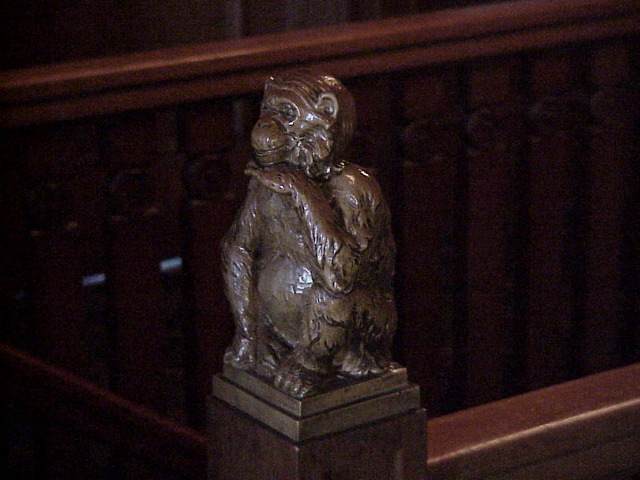 MVC-008L